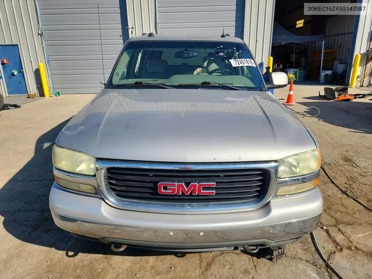 2005 GMC YUKON VIN 3GKEC16Z45G147387 — фото 5