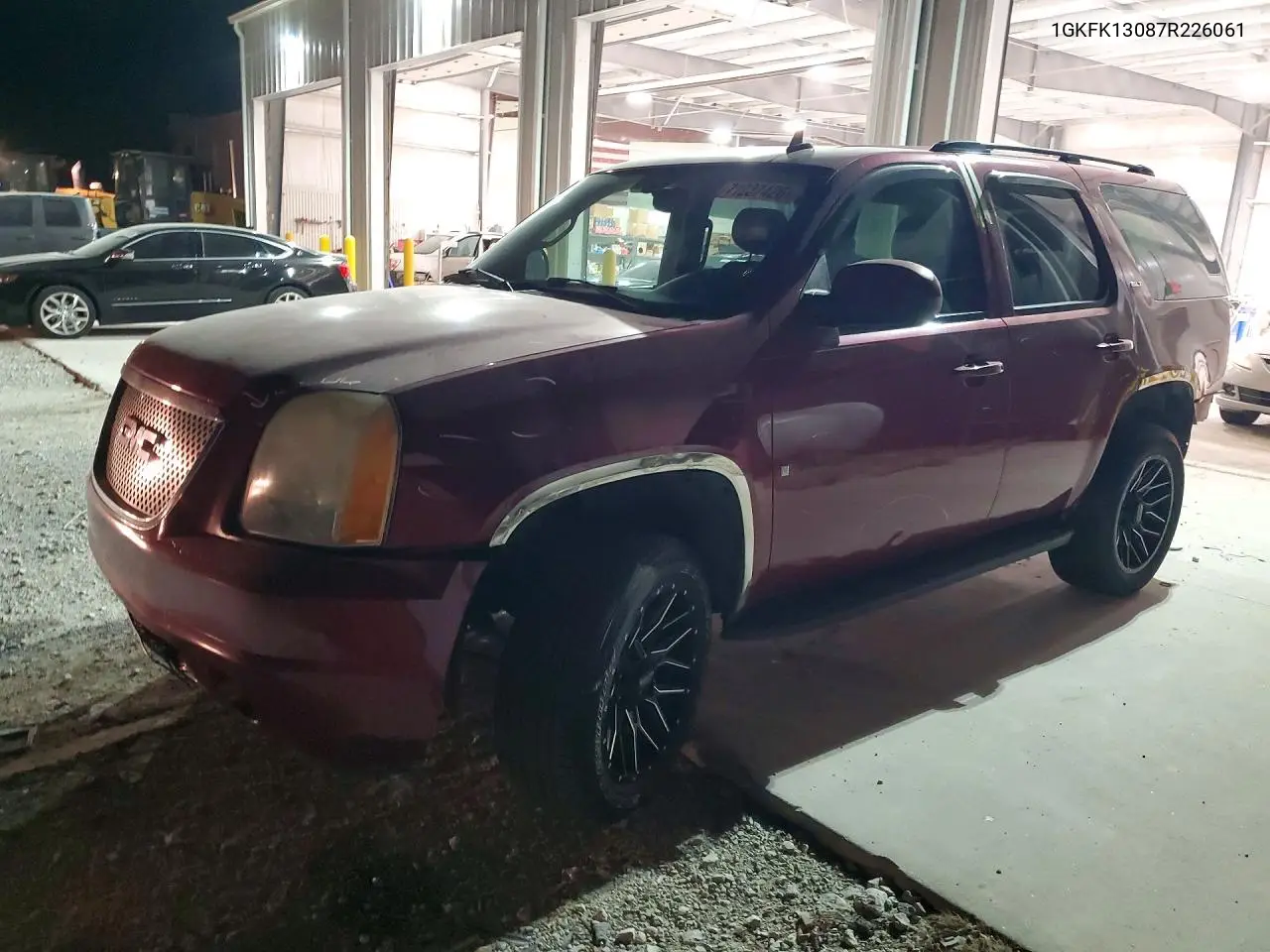 GMC YUKON 2007, VIN 1GKFK13087R226061