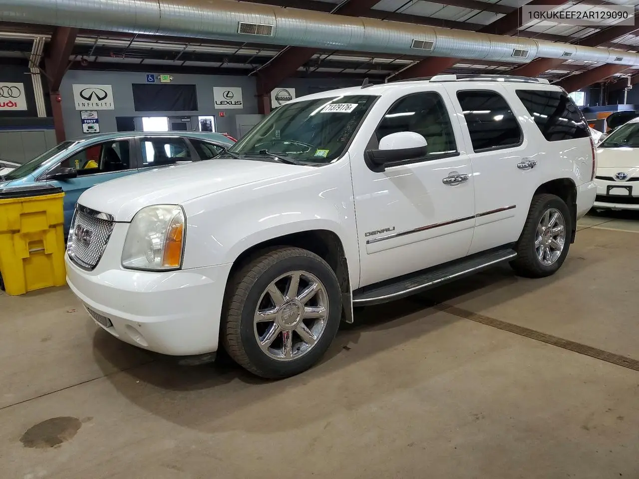 GMC YUKON 2010, VIN 1GKUKEEF2AR129090