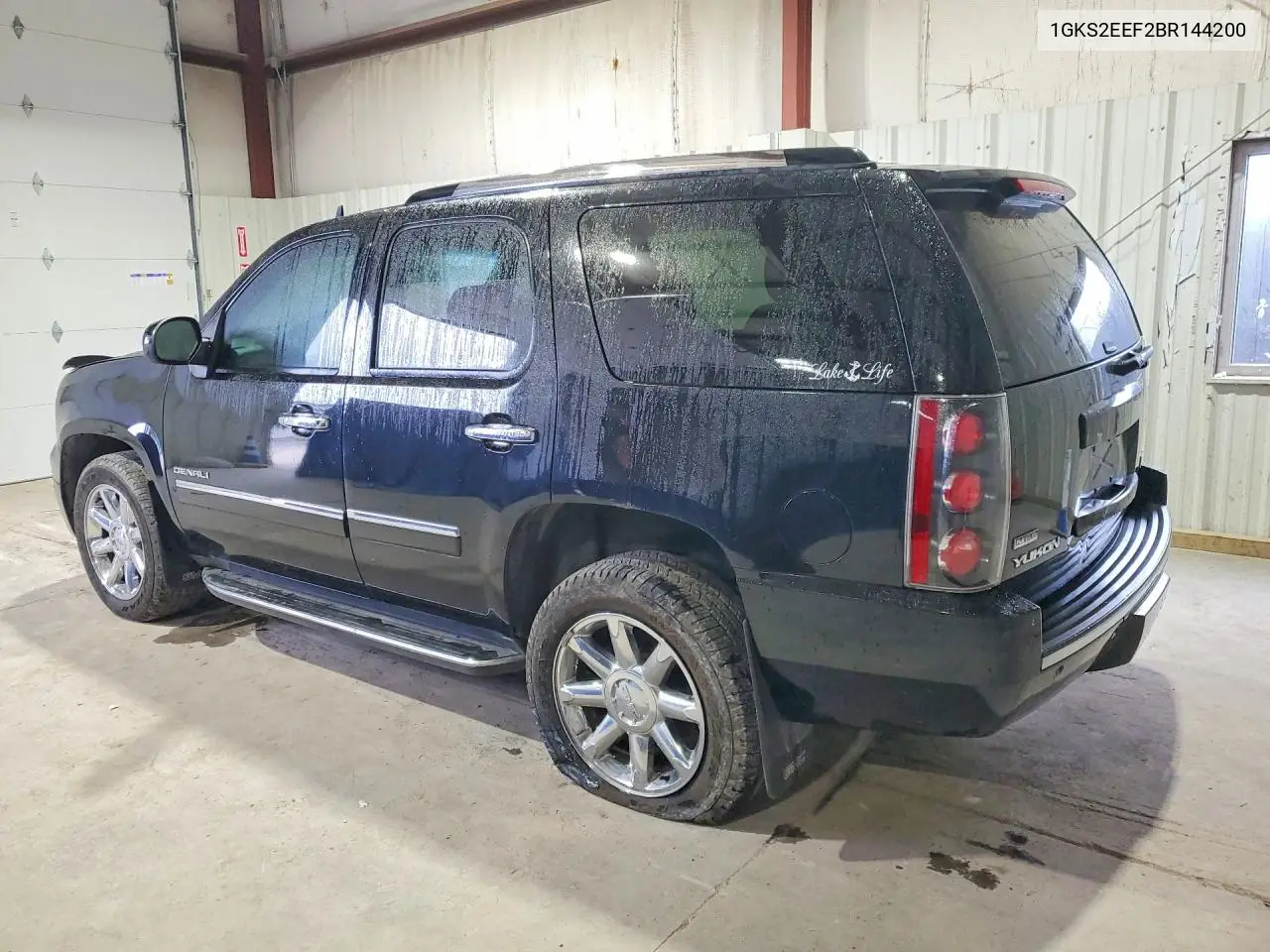 2011 GMC YUKON VIN 1GKS2EEF2BR144200 — фото 2