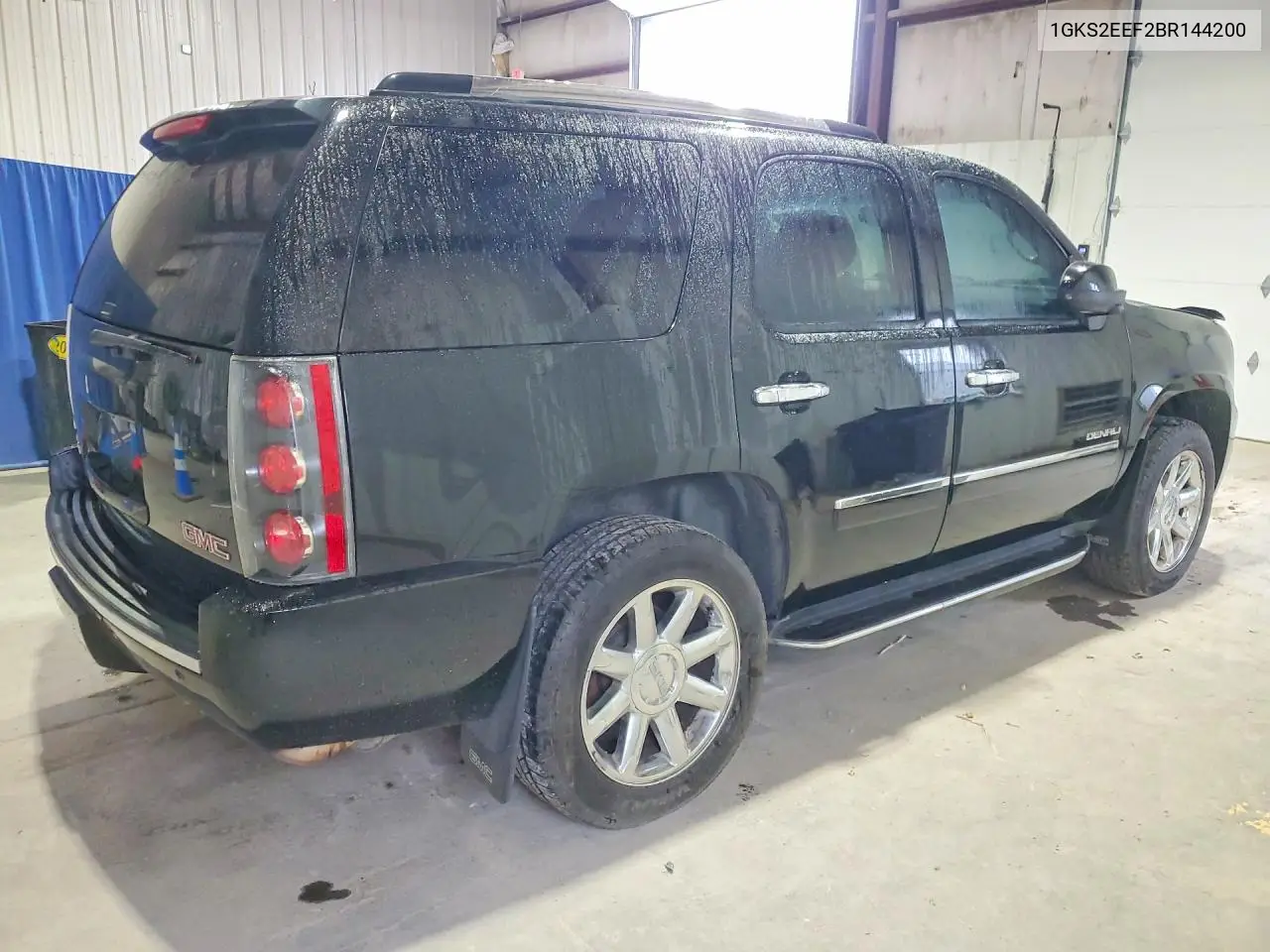 2011 GMC YUKON VIN 1GKS2EEF2BR144200 — фото 3