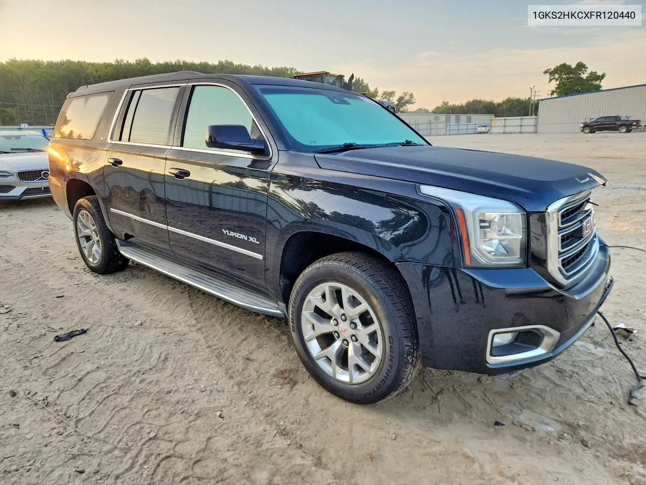 2015 GMC YUKON VIN 1GKS2HKCXFR120440 — фото 4