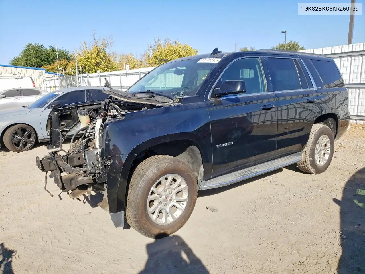 GMC YUKON 2019, VIN 1GKS2BKC6KR250139