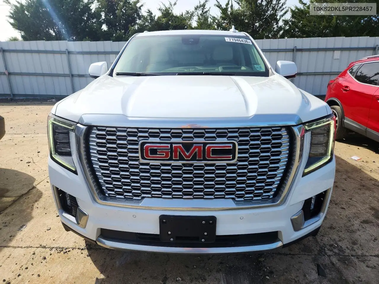 2023 GMC YUKON VIN 1GKS2DKL5PR228457 — фото 5