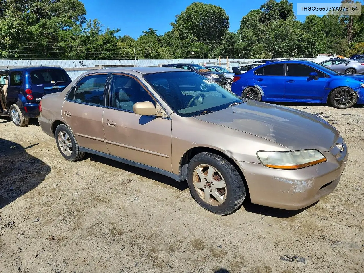 2000 HONDA ACCORD VIN 1HGCG6693YA075154 — фото 4