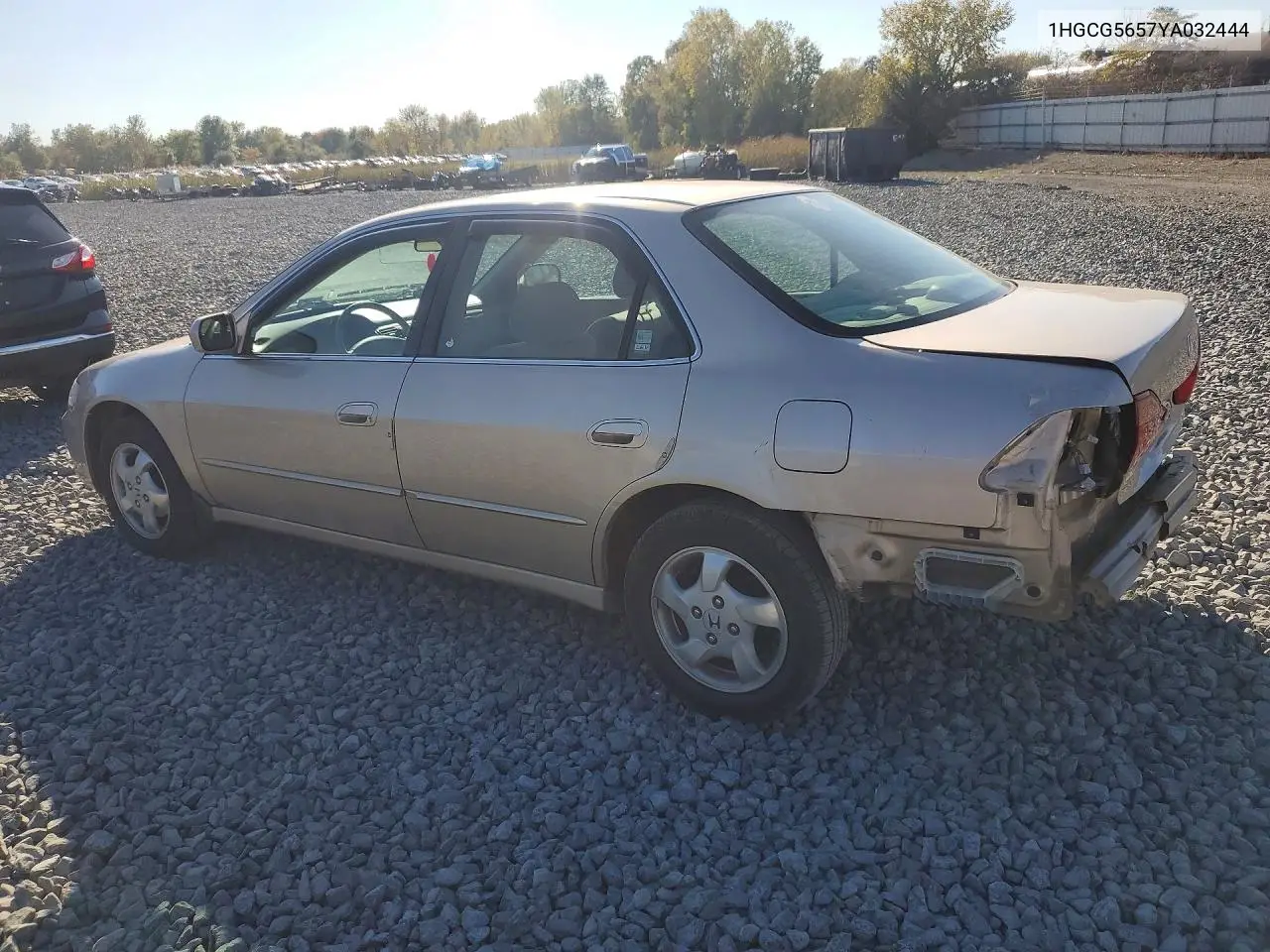 2000 HONDA ACCORD VIN 1HGCG5657YA032444 — фото 2