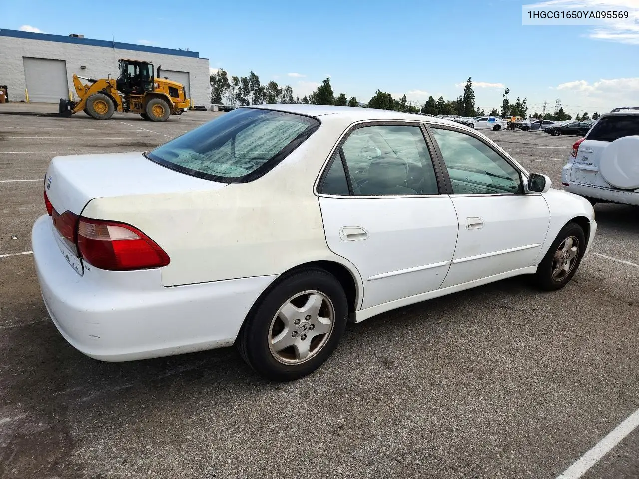 2000 HONDA ACCORD VIN 1HGCG1650YA095569 — фото 3