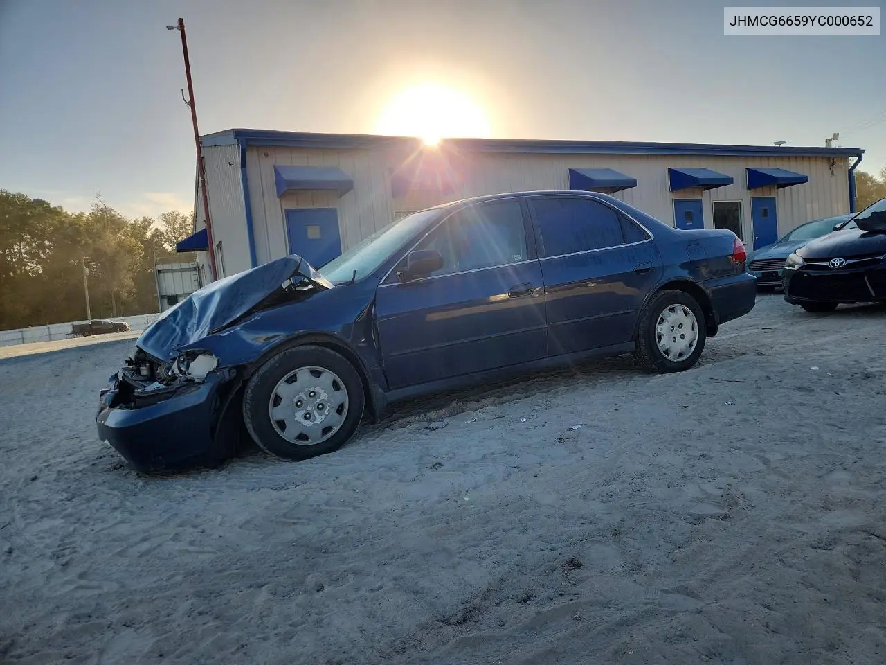 HONDA ACCORD 2000, VIN JHMCG6659YC000652