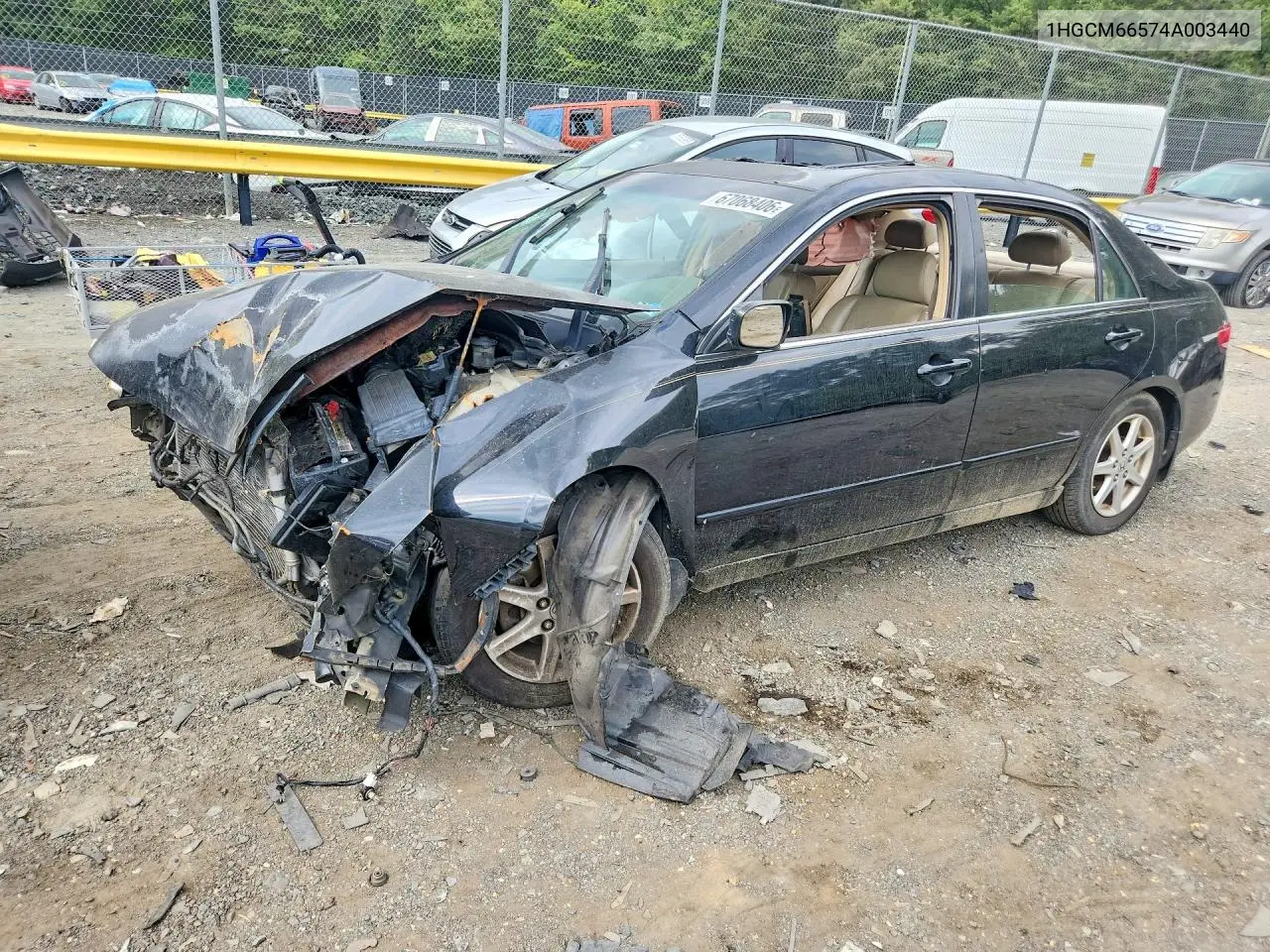 HONDA ACCORD 2004, VIN 1HGCM66574A003440