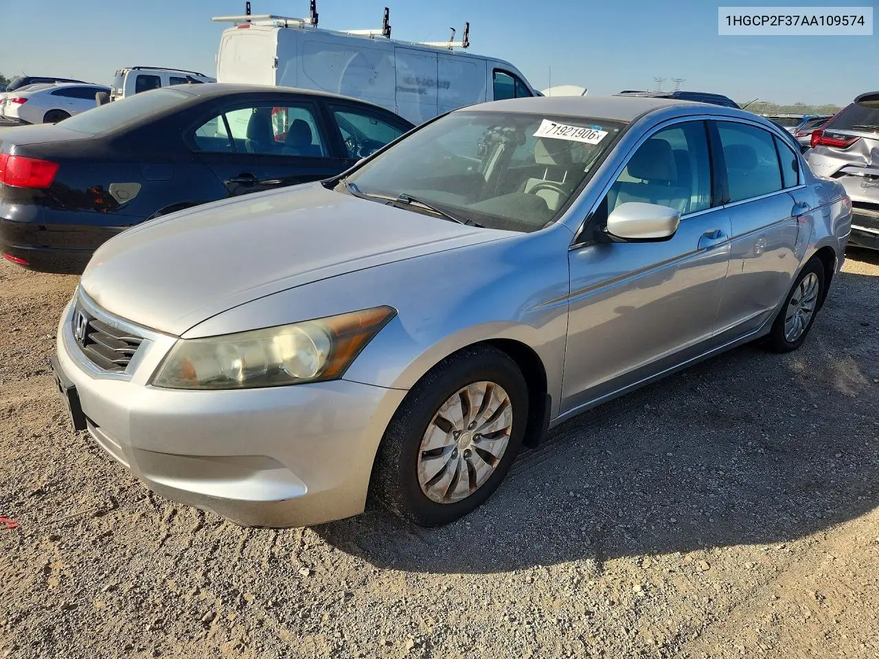 HONDA ACCORD 2010, VIN 1HGCP2F37AA109574