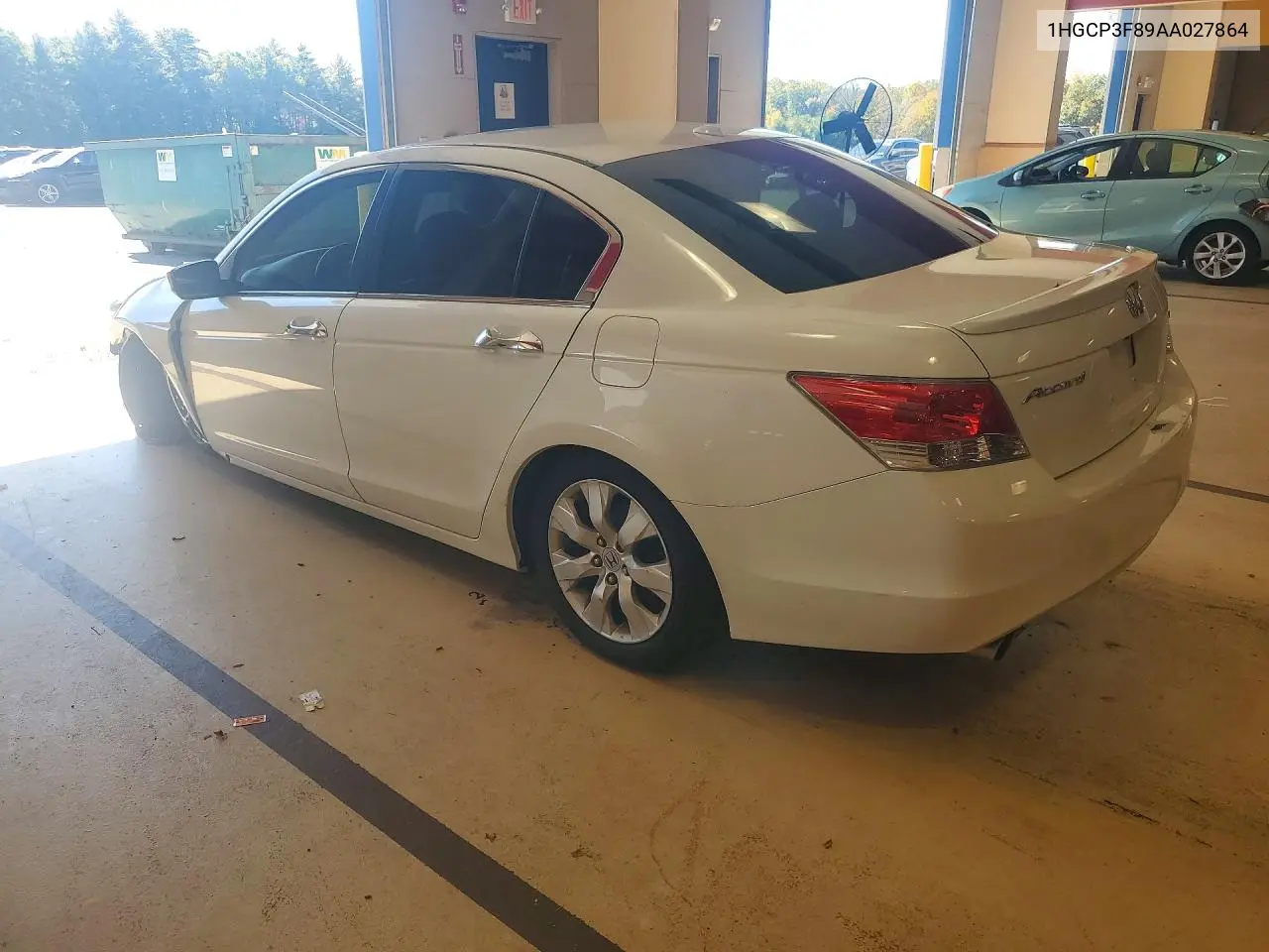 2010 HONDA ACCORD VIN 1HGCP3F89AA027864 — фото 2