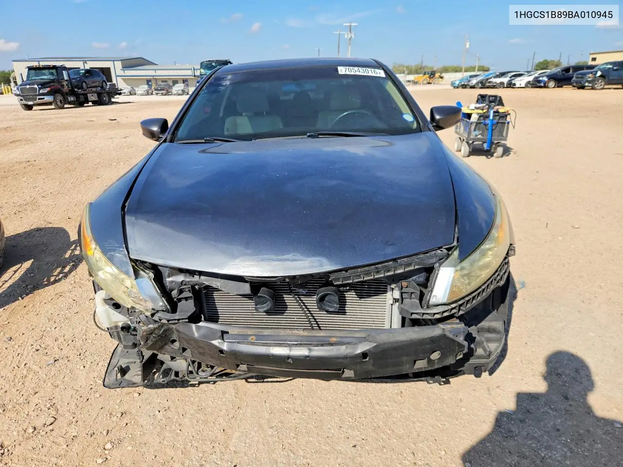 2011 HONDA ACCORD VIN 1HGCS1B89BA010945 — фото 5