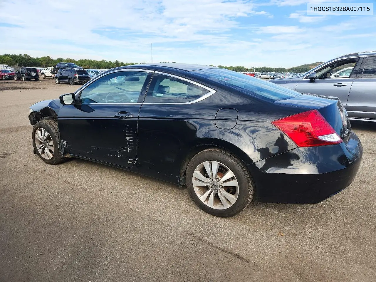 2011 HONDA ACCORD VIN 1HGCS1B32BA007115 — фото 2