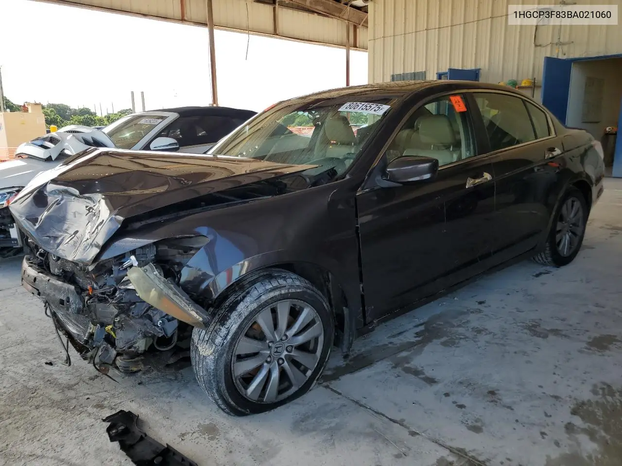 HONDA ACCORD 2011, VIN 1HGCP3F83BA021060
