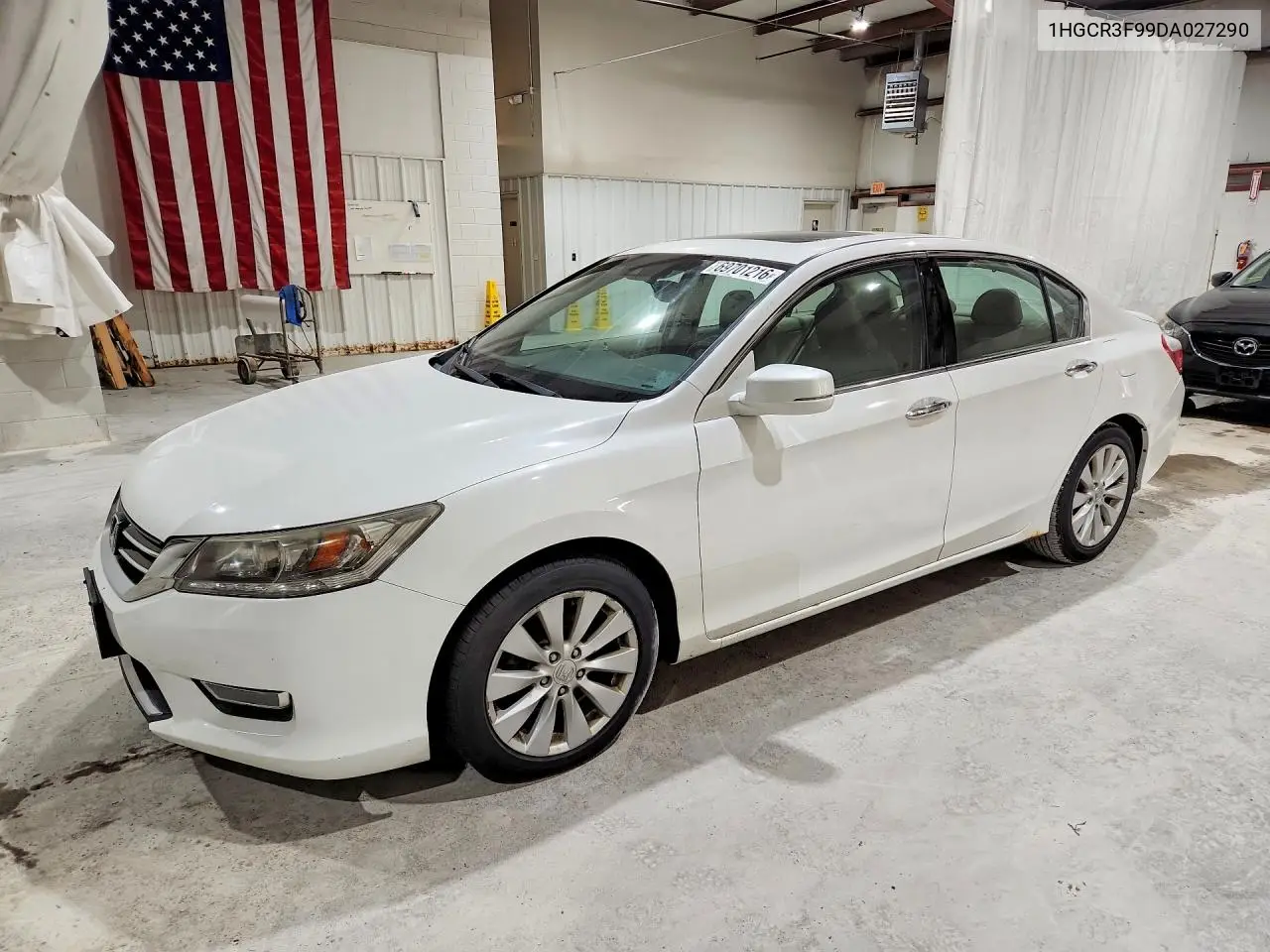 HONDA ACCORD 2013, VIN 1HGCR3F99DA027290