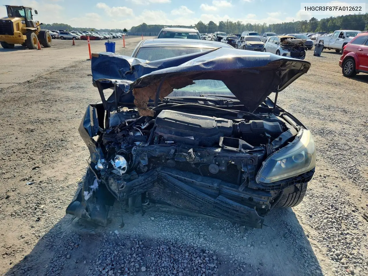 HONDA ACCORD 2015, VIN 1HGCR3F87FA012622