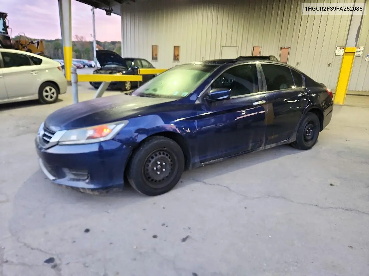 HONDA ACCORD 2015, VIN 1HGCR2F39FA252088