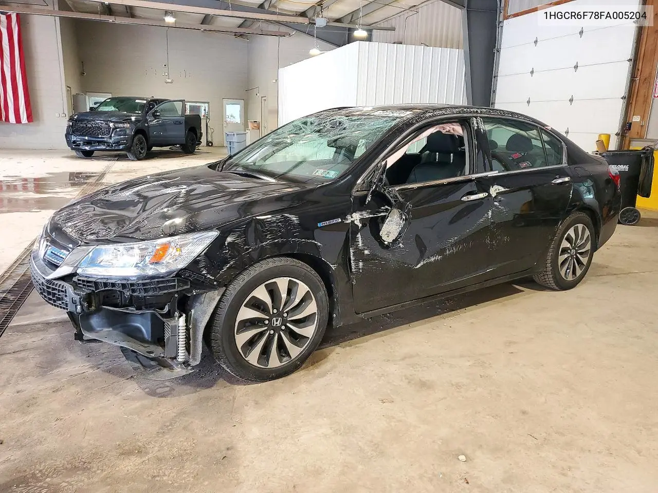 HONDA ACCORD 2015, VIN 1HGCR6F78FA005204