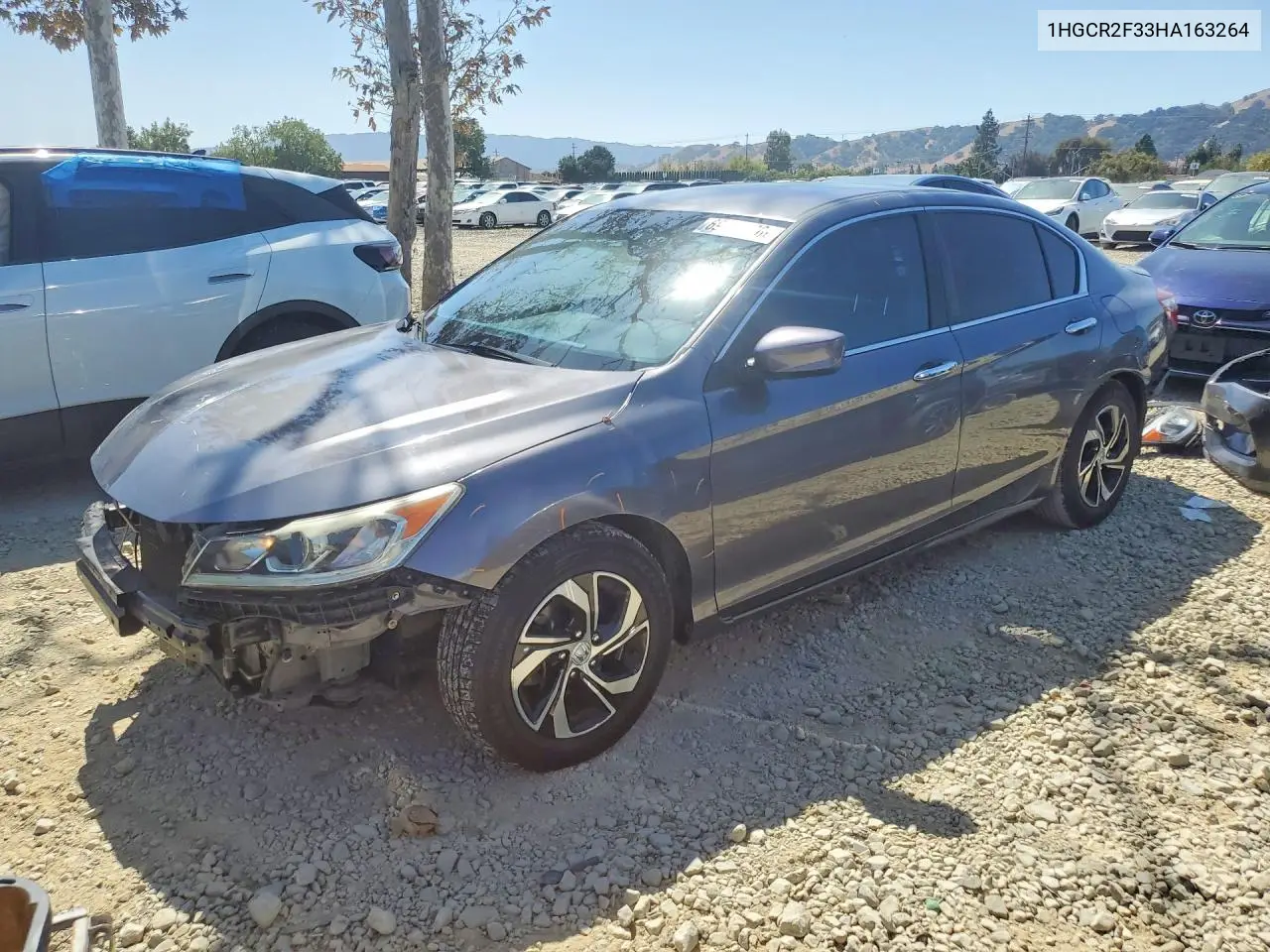 HONDA ACCORD 2017, VIN 1HGCR2F33HA163264