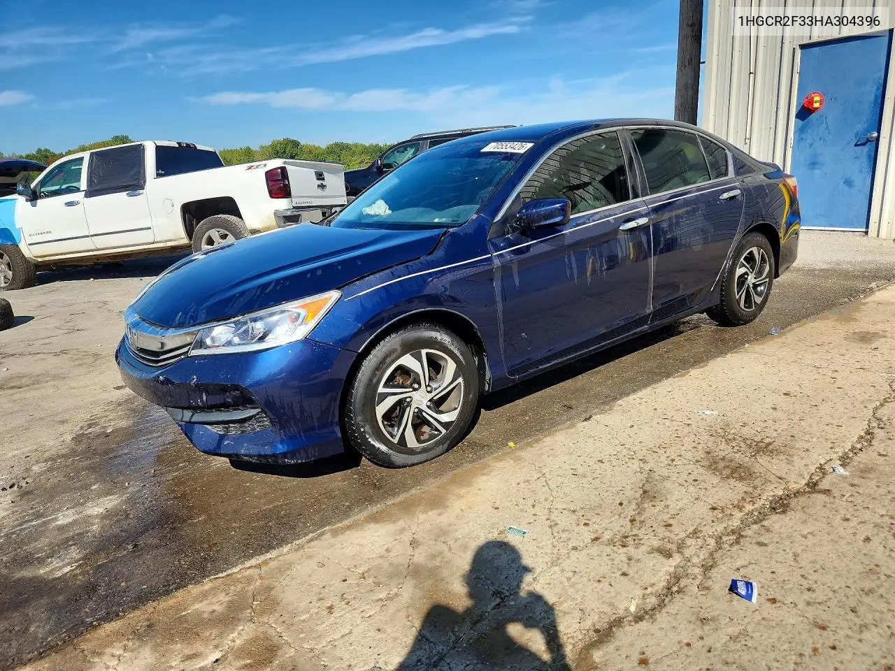 HONDA ACCORD 2017, VIN 1HGCR2F33HA304396