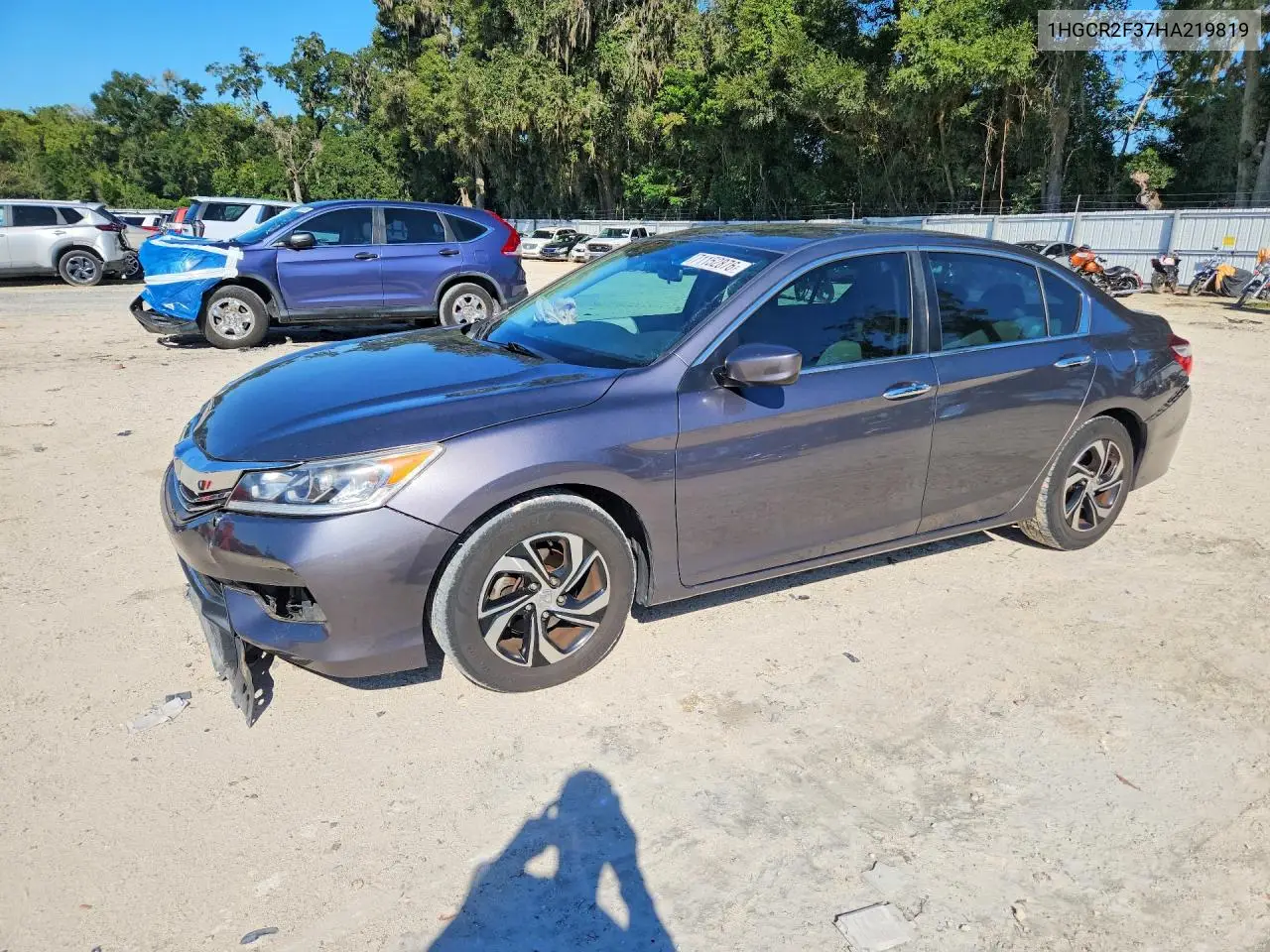 HONDA ACCORD 2017, VIN 1HGCR2F37HA219819