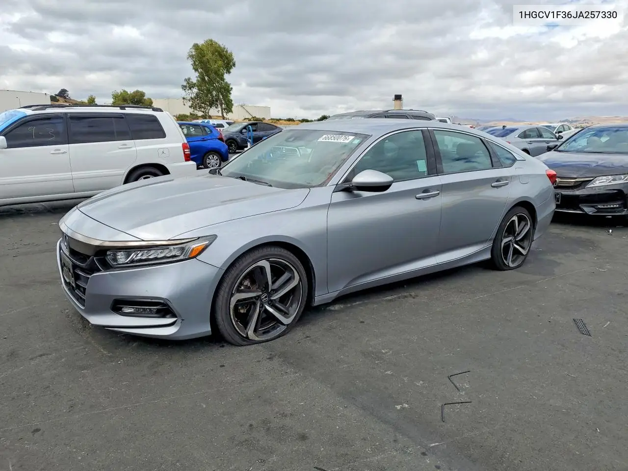 HONDA ACCORD 2018, VIN 1HGCV1F36JA257330