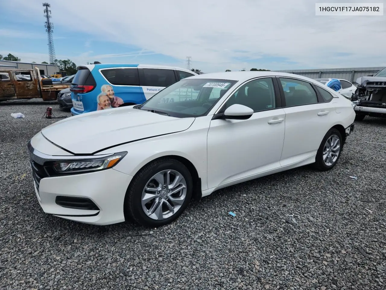 HONDA ACCORD 2018, VIN 1HGCV1F17JA075182