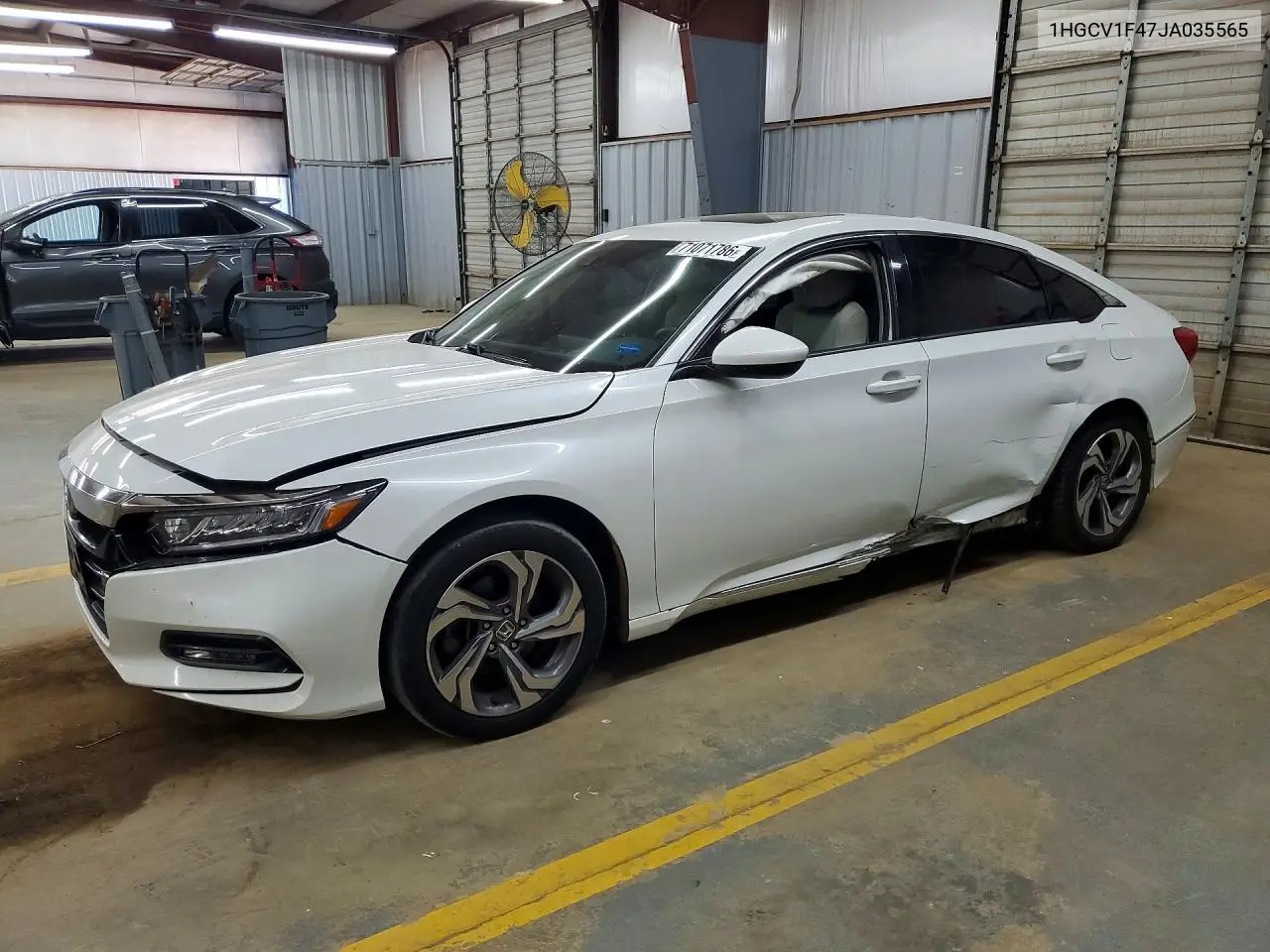 HONDA ACCORD 2018, VIN 1HGCV1F47JA035565