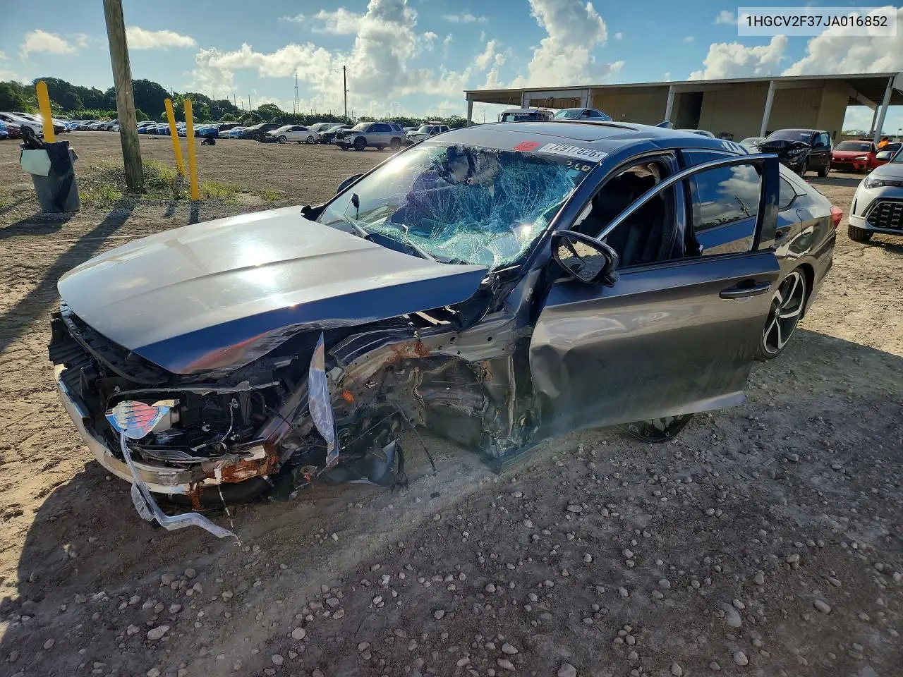 HONDA ACCORD 2018, VIN 1HGCV2F37JA016852