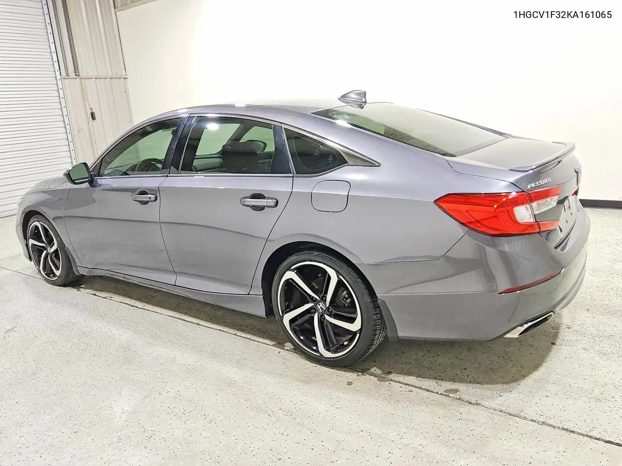 2019 HONDA ACCORD VIN 1HGCV1F32KA161065 — фото 2