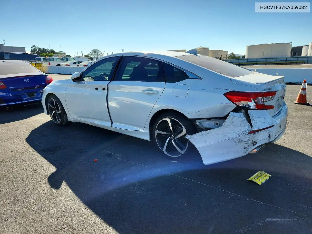 2019 HONDA ACCORD VIN 1HGCV1F37KA059082 — фото 2
