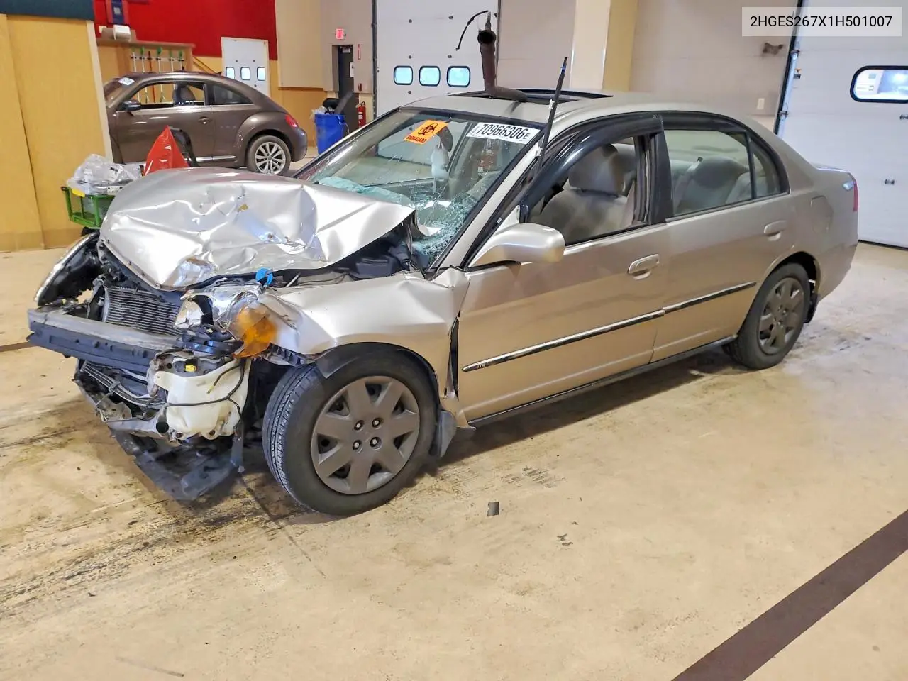 HONDA CIVIC 2001, VIN 2HGES267X1H501007