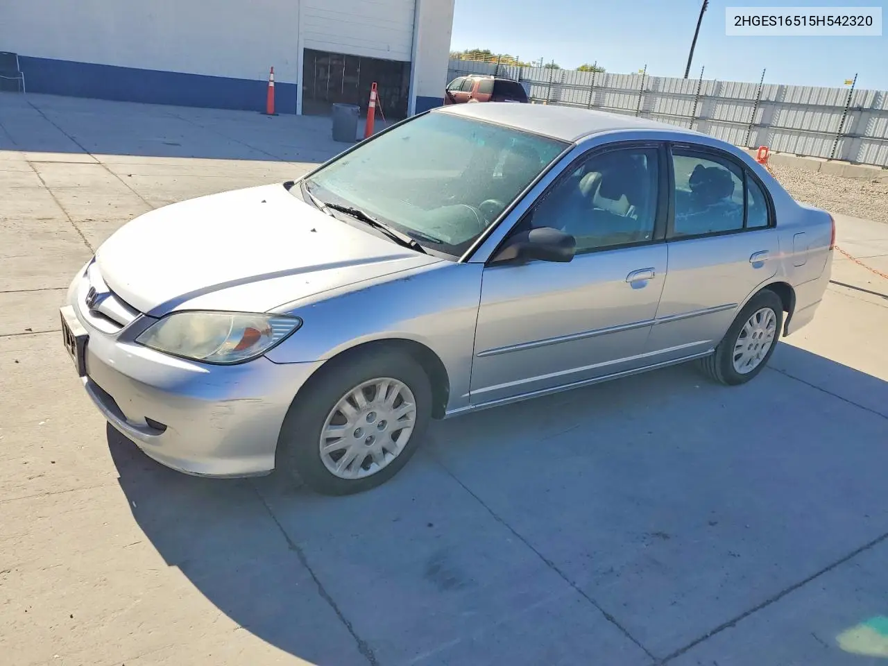 HONDA CIVIC 2005, VIN 2HGES16515H542320