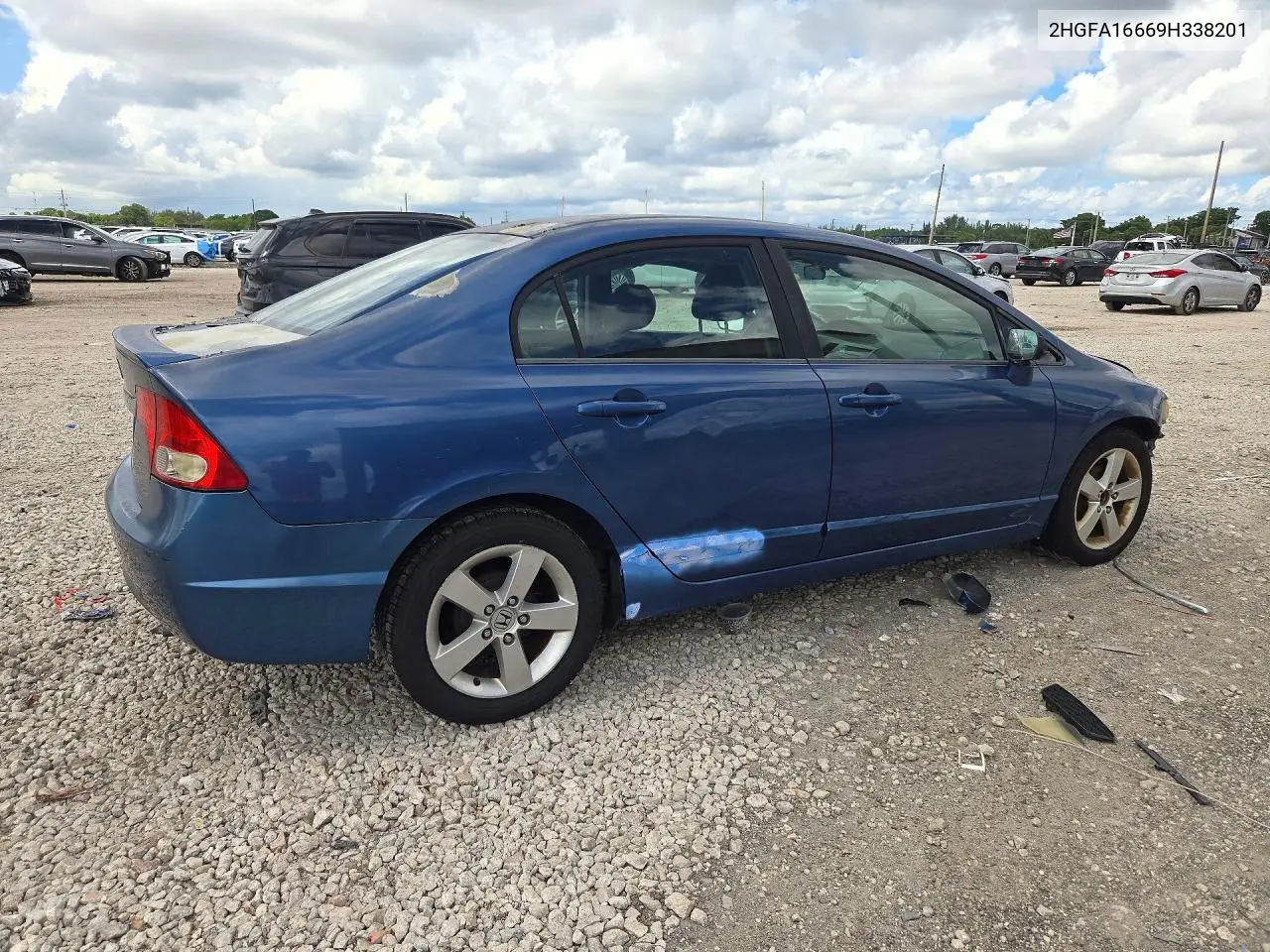 2009 HONDA CIVIC VIN 2HGFA16669H338201 — фото 2