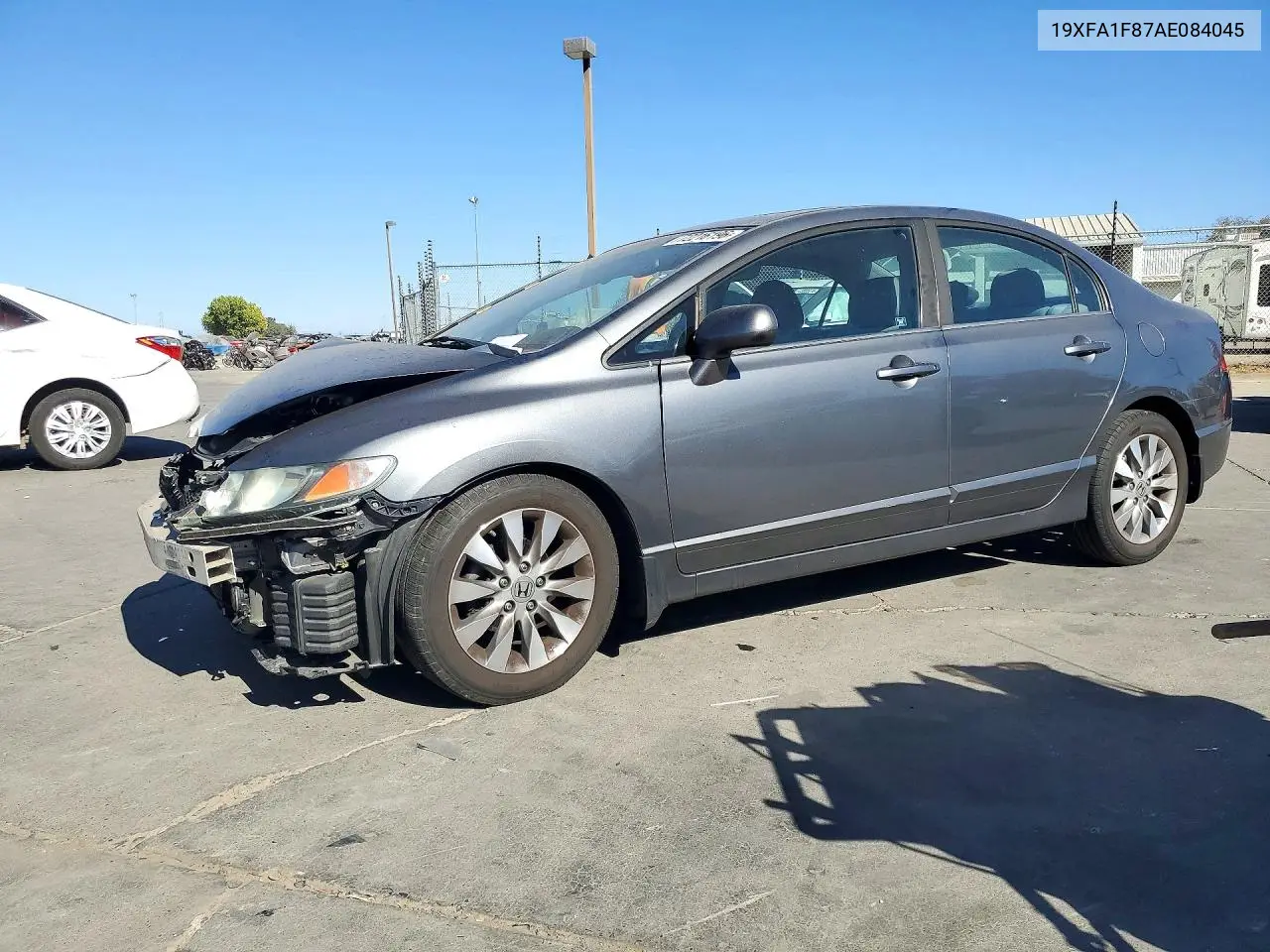 HONDA CIVIC 2010, VIN 19XFA1F87AE084045