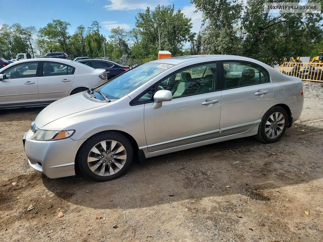 HONDA CIVIC 2010, VIN 19XFA1F89AE038068
