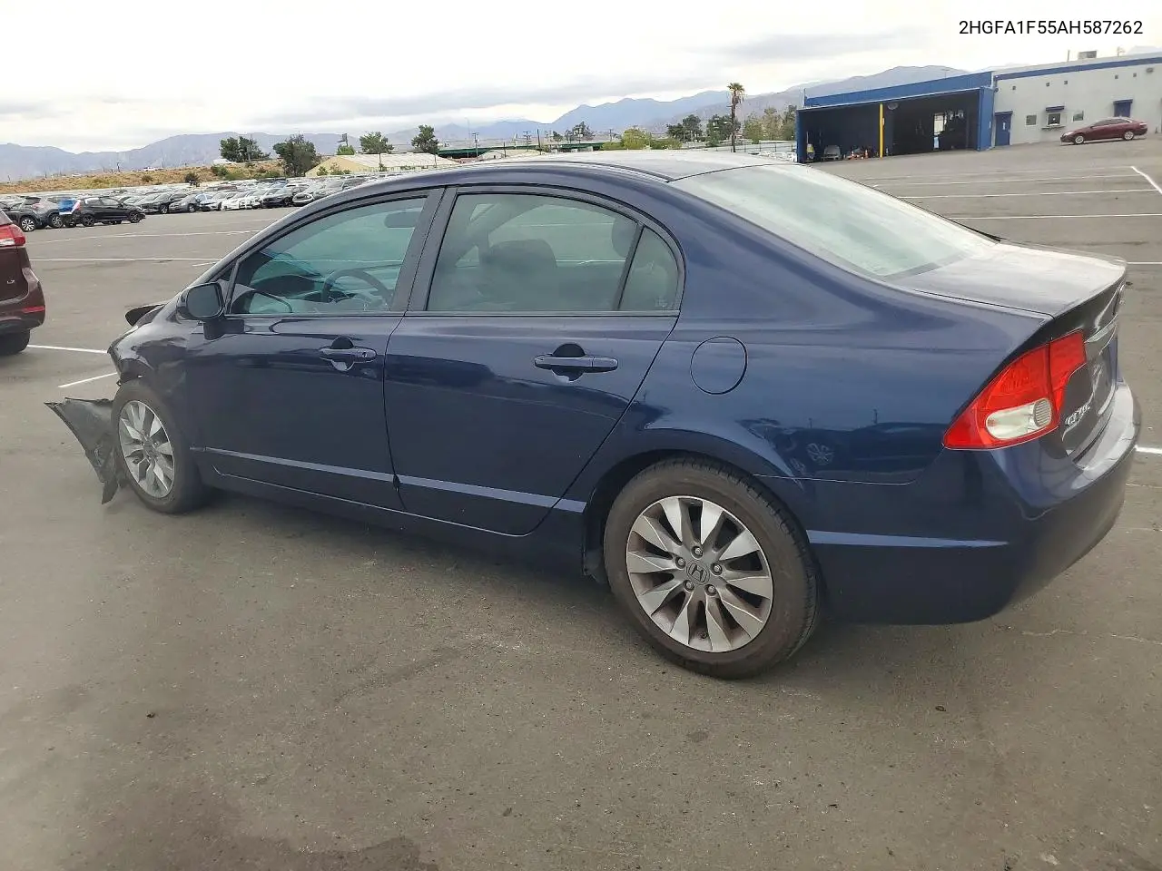2010 HONDA CIVIC VIN 2HGFA1F55AH587262 — фото 2