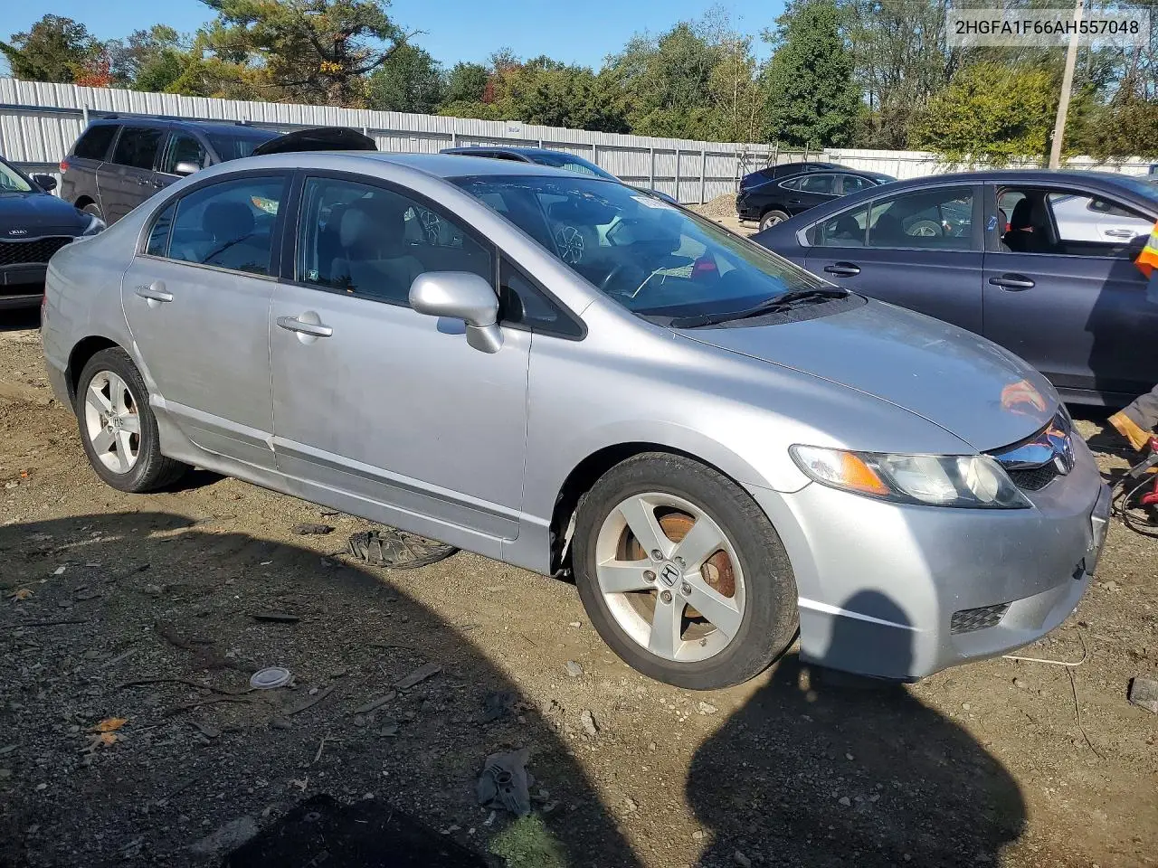 2010 HONDA CIVIC VIN 2HGFA1F66AH557048 — фото 4