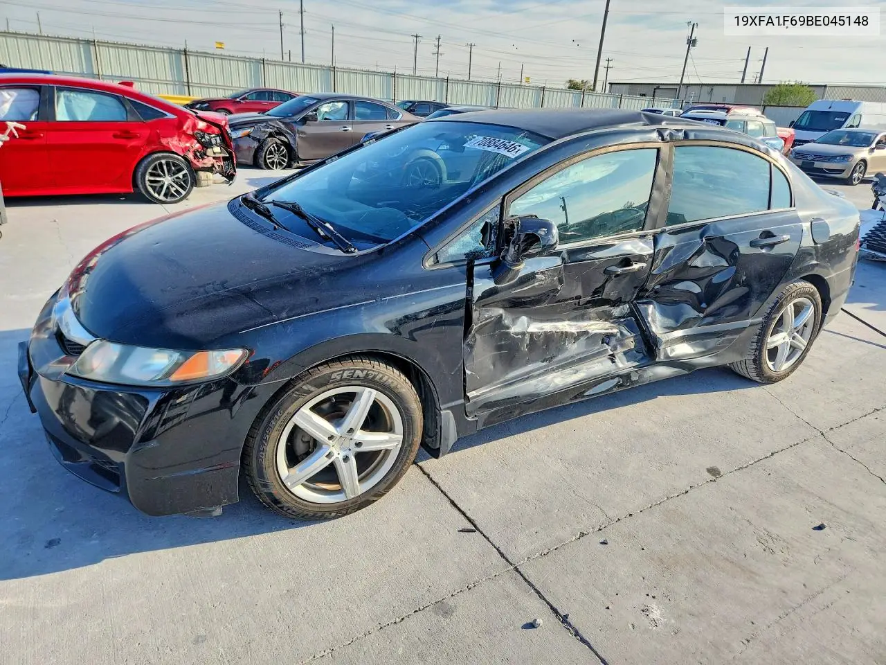 HONDA CIVIC 2011, VIN 19XFA1F69BE045148