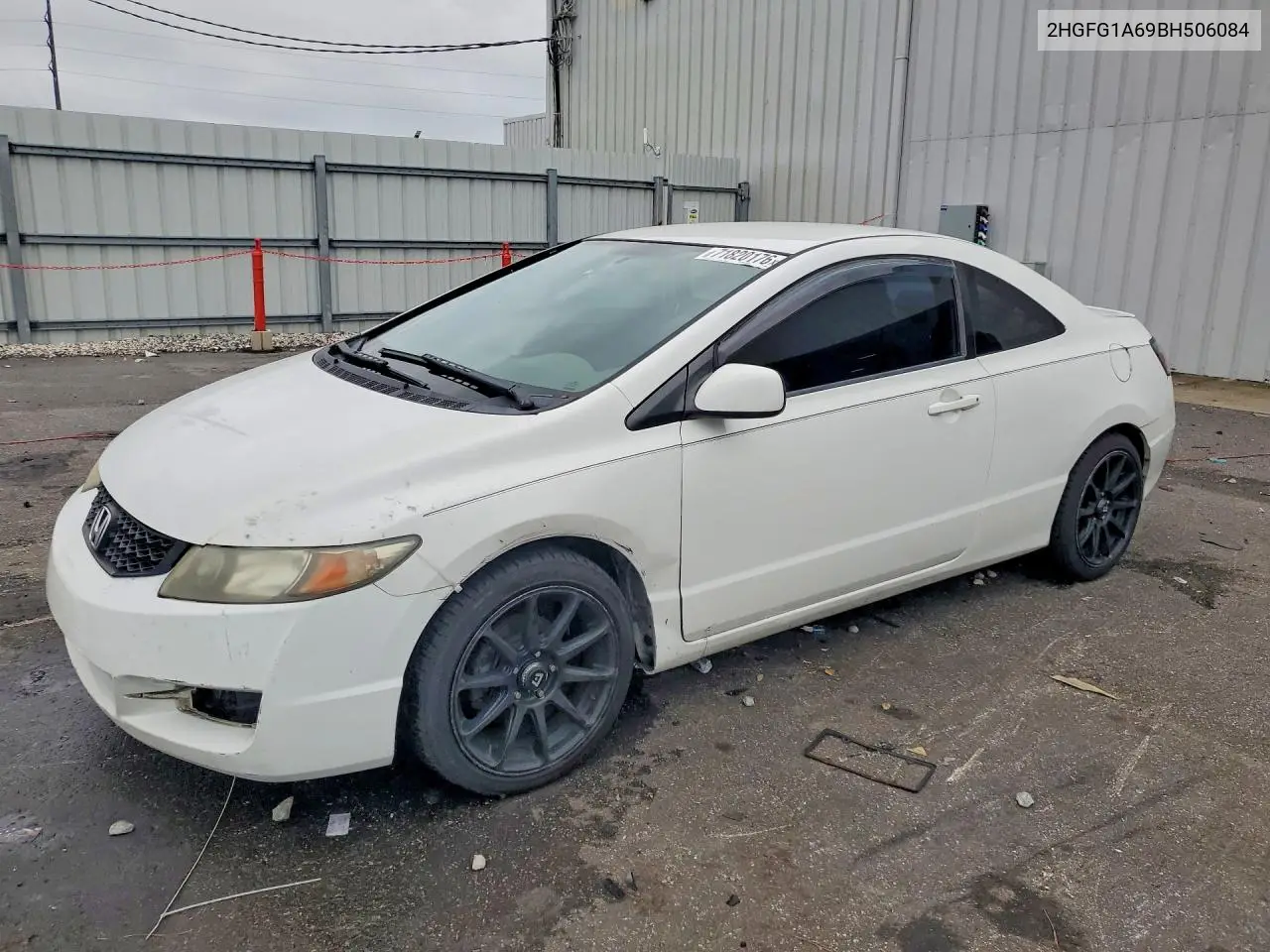 HONDA CIVIC 2011, VIN 2HGFG1A69BH506084