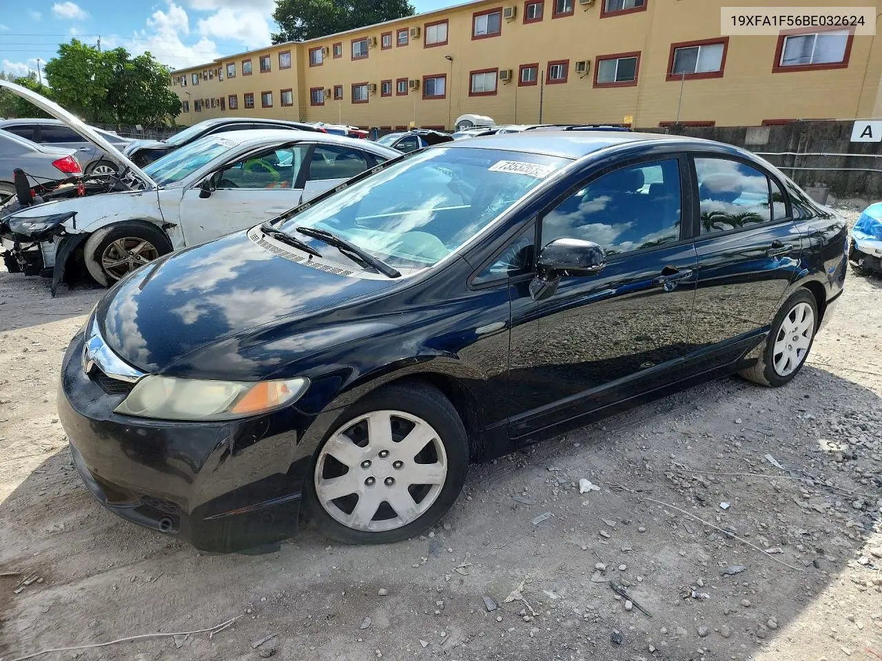 HONDA CIVIC 2011, VIN 19XFA1F56BE032624