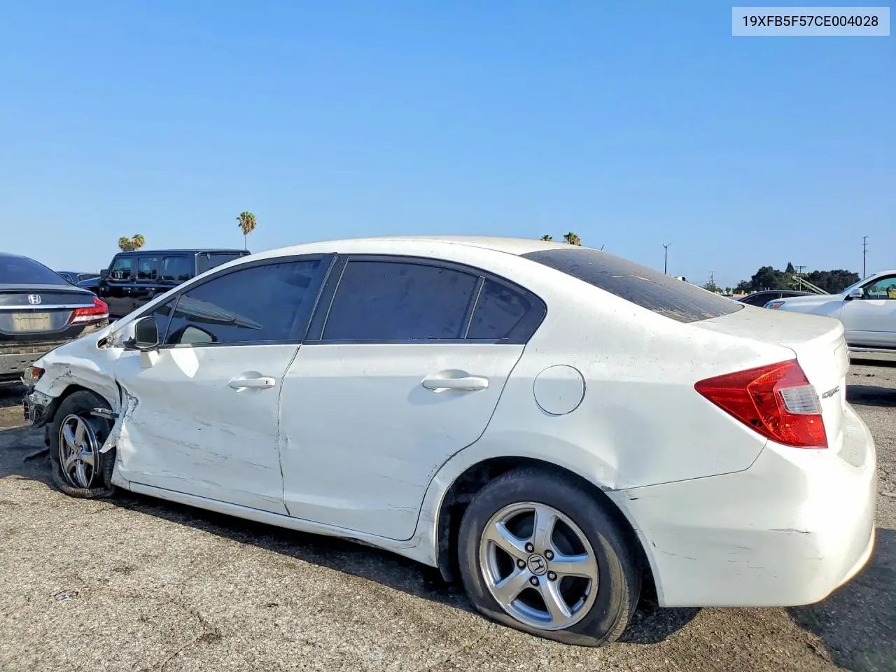 2012 HONDA CIVIC VIN 19XFB5F57CE004028 — фото 2