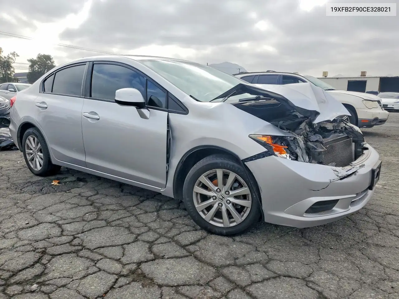 2012 HONDA CIVIC VIN 19XFB2F90CE328021 — фото 4