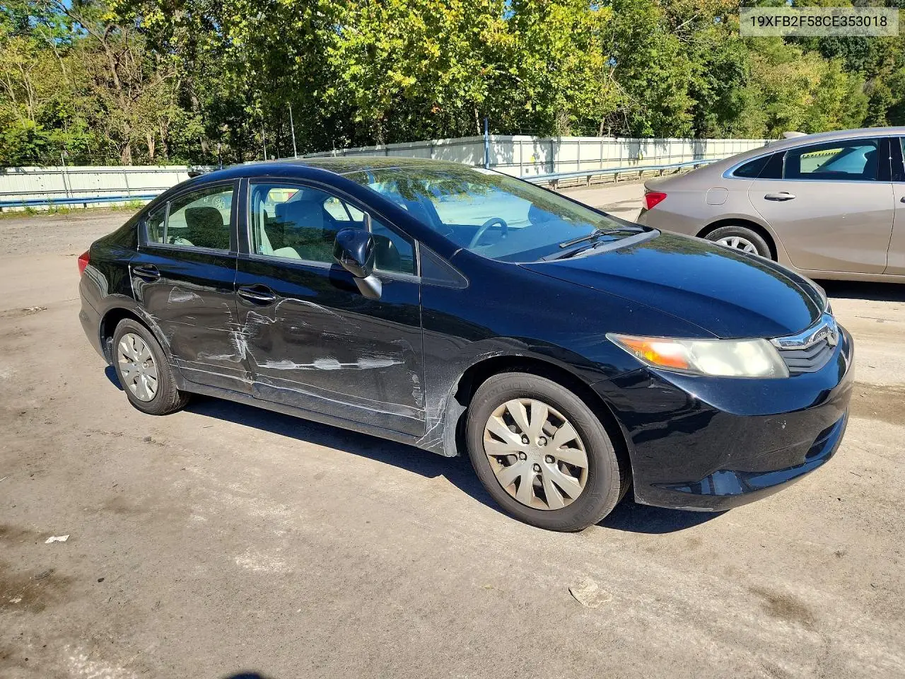 2012 HONDA CIVIC VIN 19XFB2F58CE353018 — фото 4