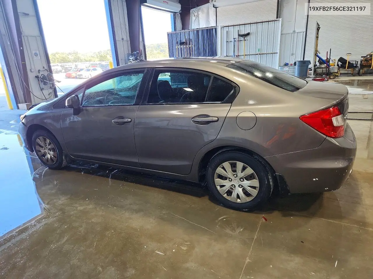 2012 HONDA CIVIC VIN 19XFB2F56CE321197 — фото 2