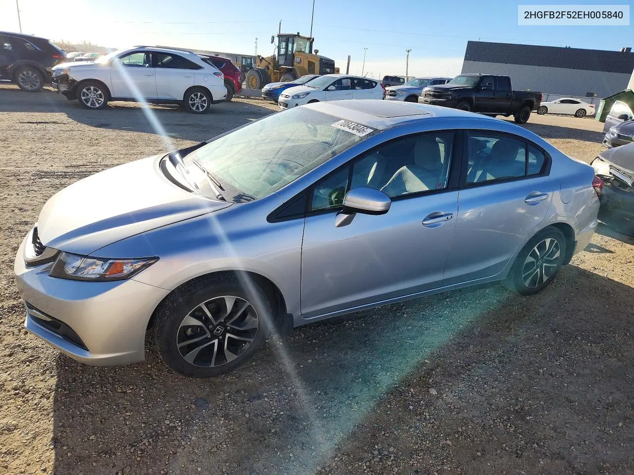 HONDA CIVIC 2014, VIN 2HGFB2F52EH005840