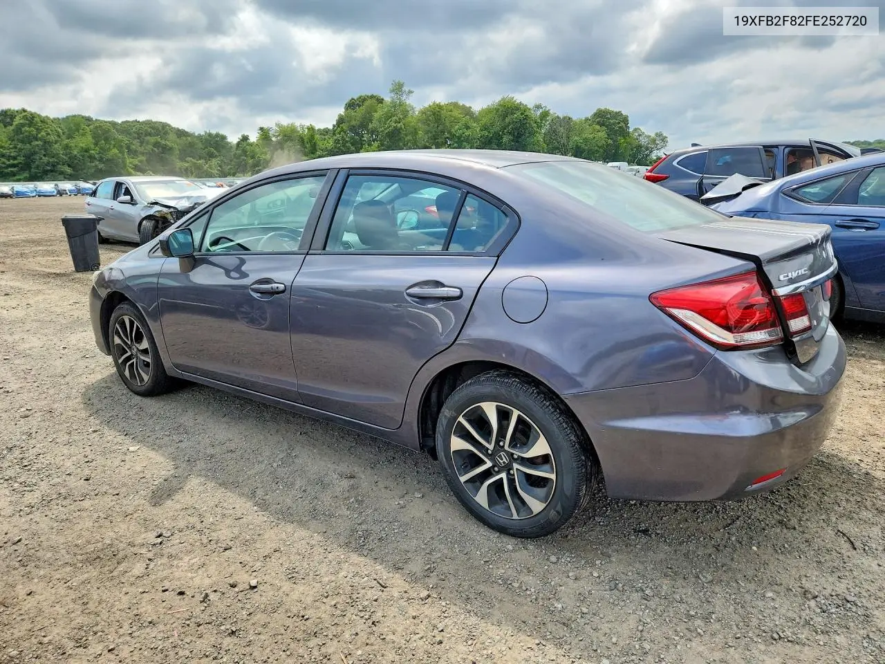 2015 HONDA CIVIC VIN 19XFB2F82FE252720 — фото 2