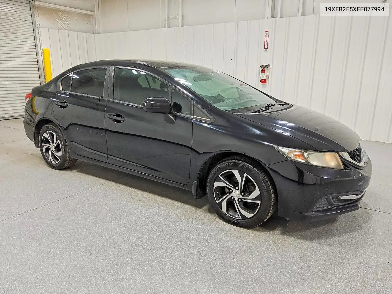 2015 HONDA CIVIC VIN 19XFB2F5XFE077994 — фото 4