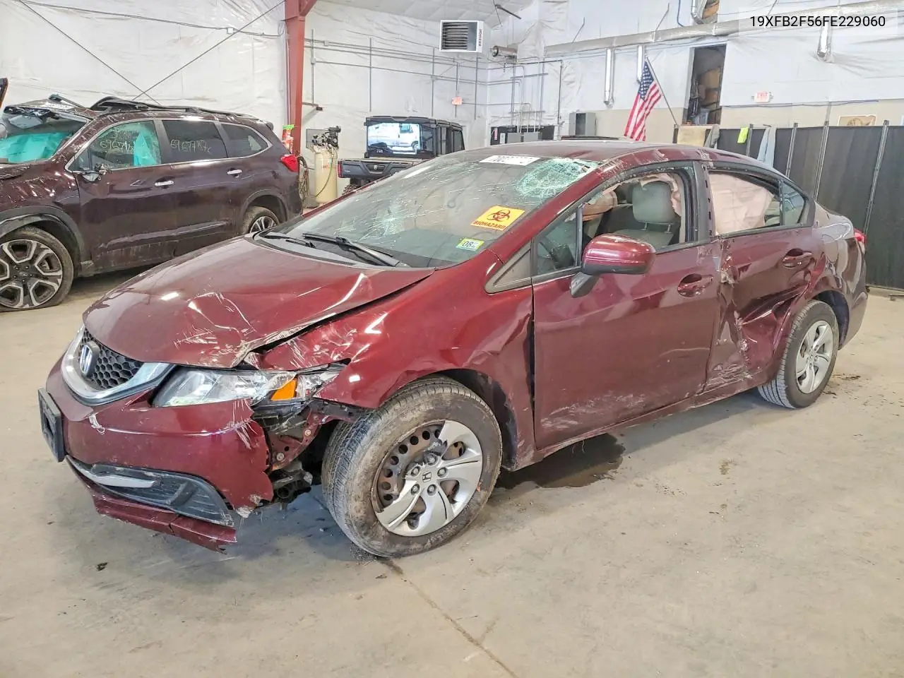 HONDA CIVIC 2015, VIN 19XFB2F56FE229060