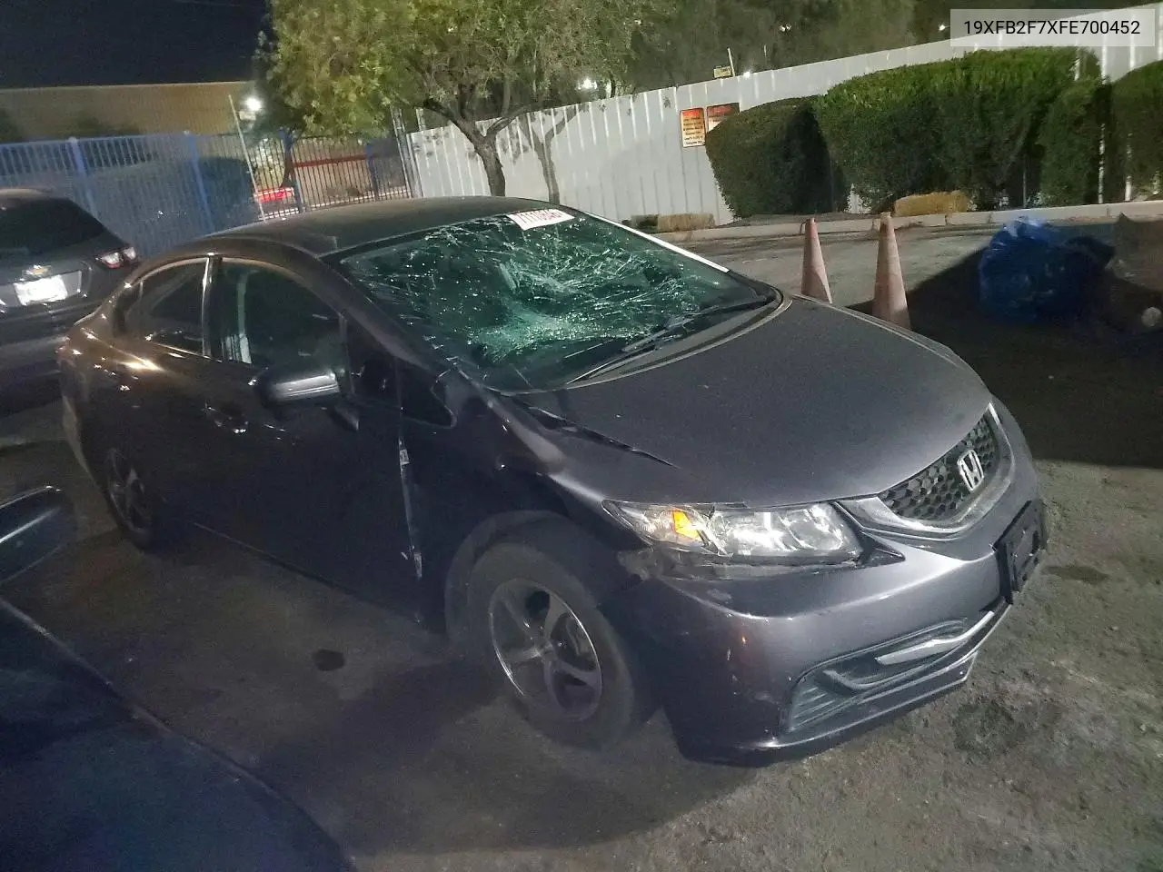 2015 HONDA CIVIC VIN 19XFB2F7XFE700452 — фото 4